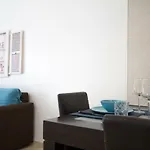Cozy With Garden 아파트