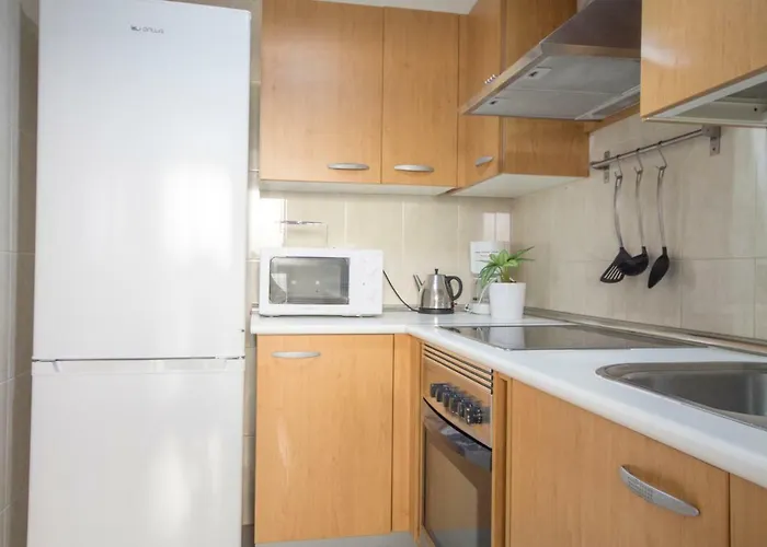 아파트 Cozy With Garden *